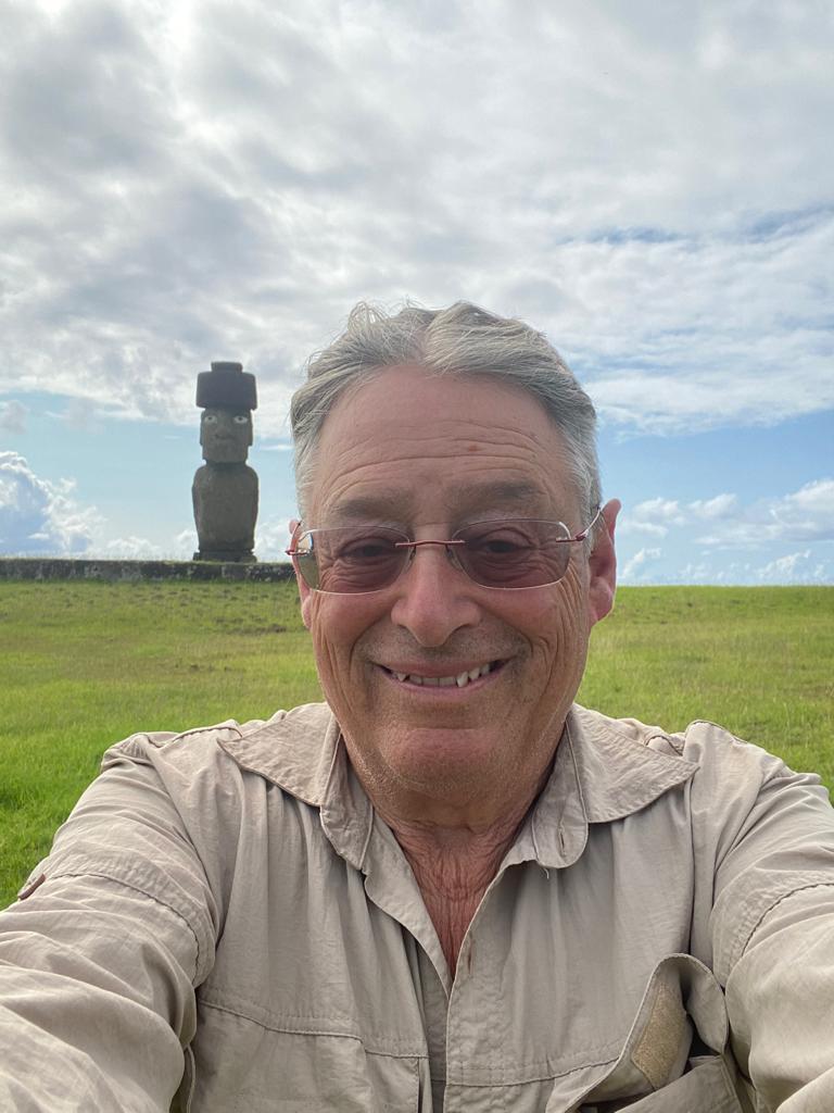 Der einzige Moai mit Augen und daher Macht